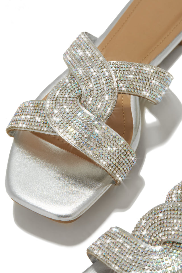 Load image into Gallery viewer, Silver-Tone Sandals