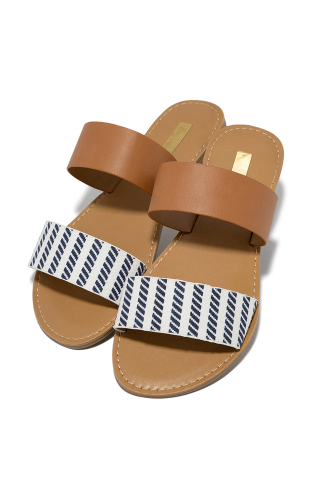 Load image into Gallery viewer, Two Strap Slip On Sadal