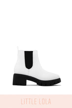 Load image into Gallery viewer, White Boots