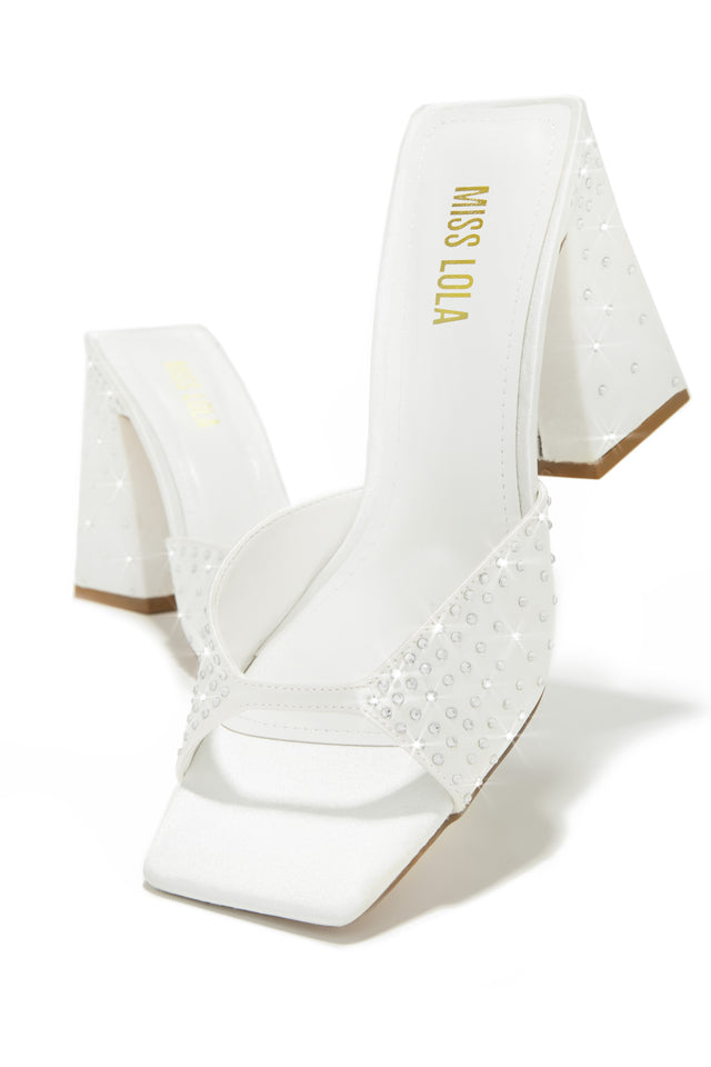 Load image into Gallery viewer, White Rhinestone Mules