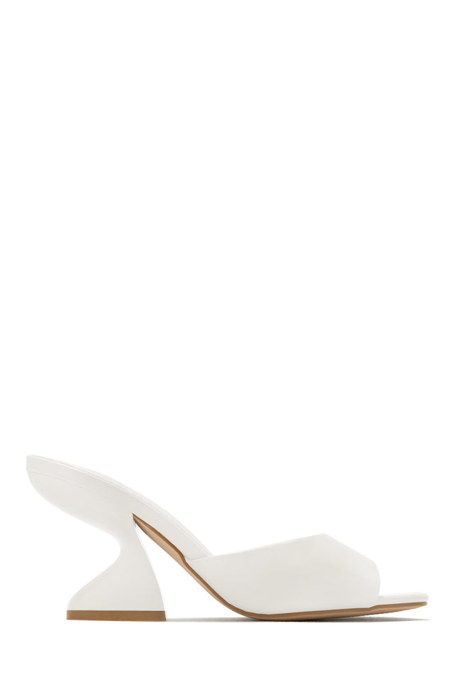Load image into Gallery viewer, Racquel Mid Heel Mules - Silver