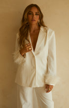 Load image into Gallery viewer, White Blazer Set