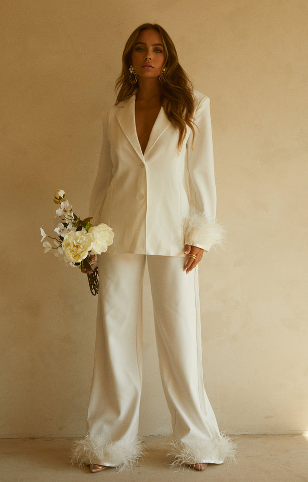 Load image into Gallery viewer, White Two Piece Set