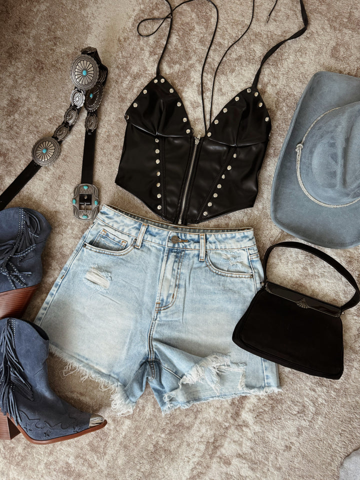 Load image into Gallery viewer, Lydia Distressed Shorts - Light Denim
