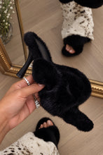 Load image into Gallery viewer, Monae Faux Fur Knotted Heel Mules – Black
