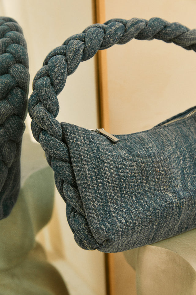 Load image into Gallery viewer, Lenira - Dark Blue Denim
