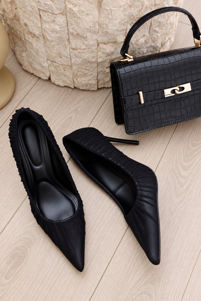 Load image into Gallery viewer, Raquel Mesh Pointed Toe Pumps - Black
