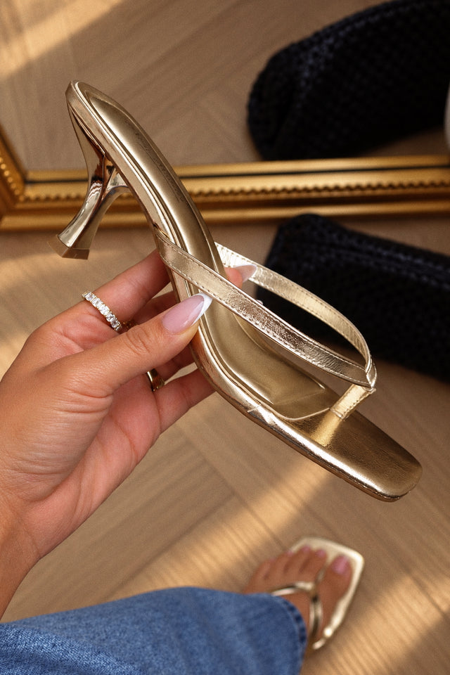 Load image into Gallery viewer, Angie Square Toe Thong Heel Mules - Gold
