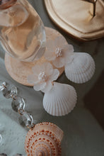 Load image into Gallery viewer, Anara Statement Floral Earring - White
