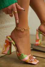 Load image into Gallery viewer, Azaria - Pink Print
