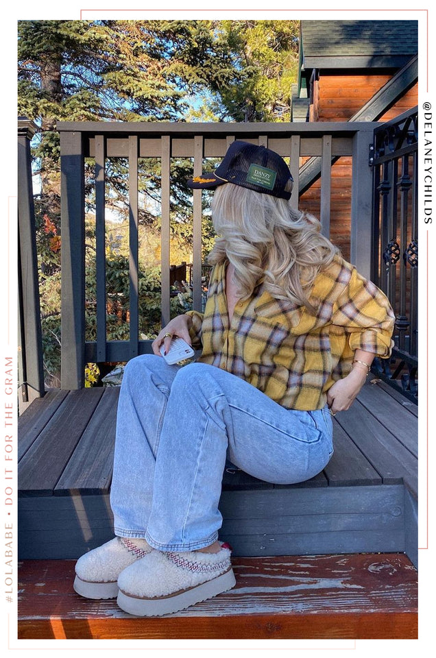Load image into Gallery viewer, Downtown Chic - Yellow
