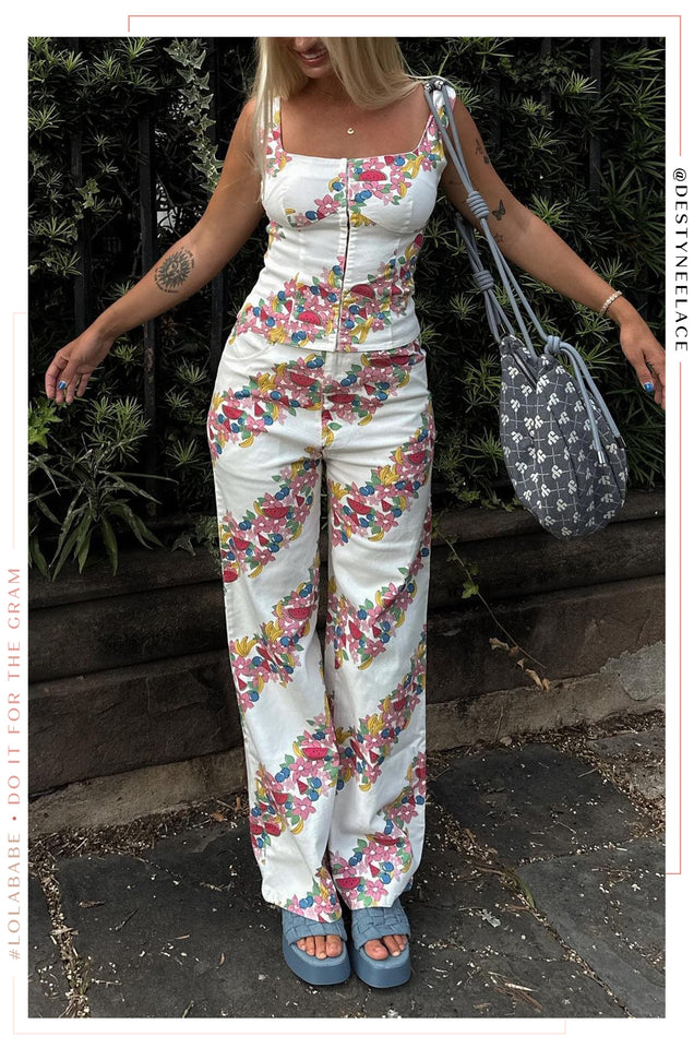 Load image into Gallery viewer, Tropicana Top - White Print
