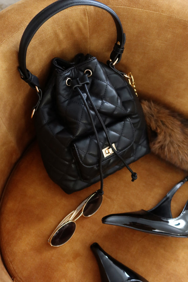 Load image into Gallery viewer, Chelsea Quilted Bucket Bag - Black

