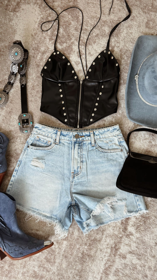 Load image into Gallery viewer, Lydia Distressed Shorts - Light Denim
