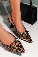 Load image into Gallery viewer, Amaya Slingback Mid Heel Pumps - Leopard
