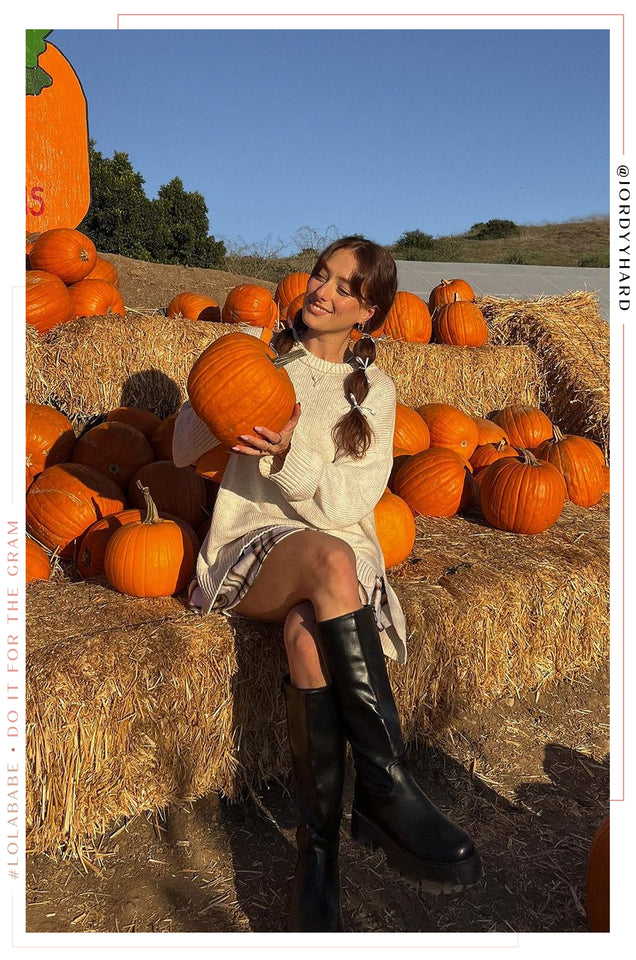 Load image into Gallery viewer, Jacquelyn - Black
