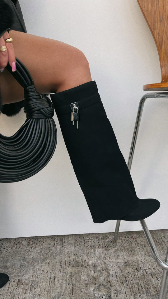 Load image into Gallery viewer, Kai Wedge Heel Knee High Shark Boots - Black
