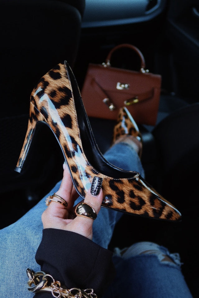Load image into Gallery viewer, Kylan Heel Pumps - Leopard
