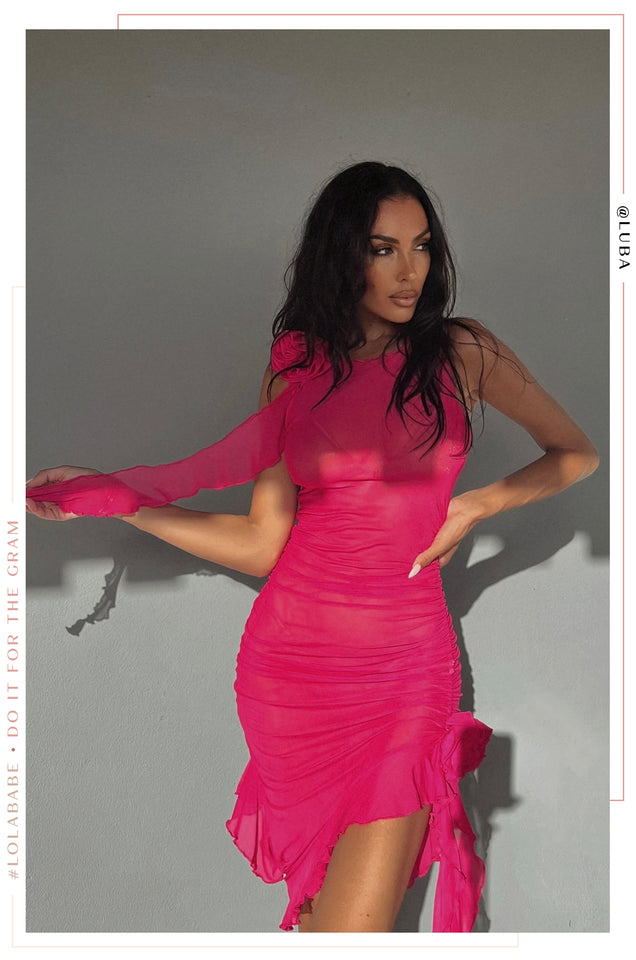 Load image into Gallery viewer, Women Standing in Pink Dress
