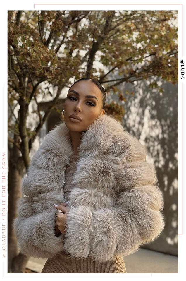 Load image into Gallery viewer, Private Getaway Faux Fur Coat - Beige
