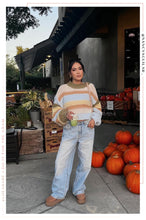 Load image into Gallery viewer, Vintage Wash Boyfriend Jeans
