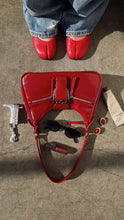 Load image into Gallery viewer, Zya Split Toe Flats - Red
