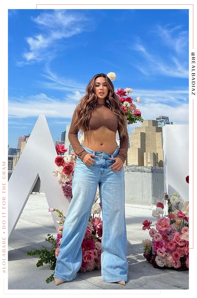 Load image into Gallery viewer, Brown Nude Crop Top
