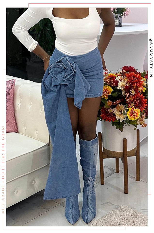 Load image into Gallery viewer, Jenesis - Denim
