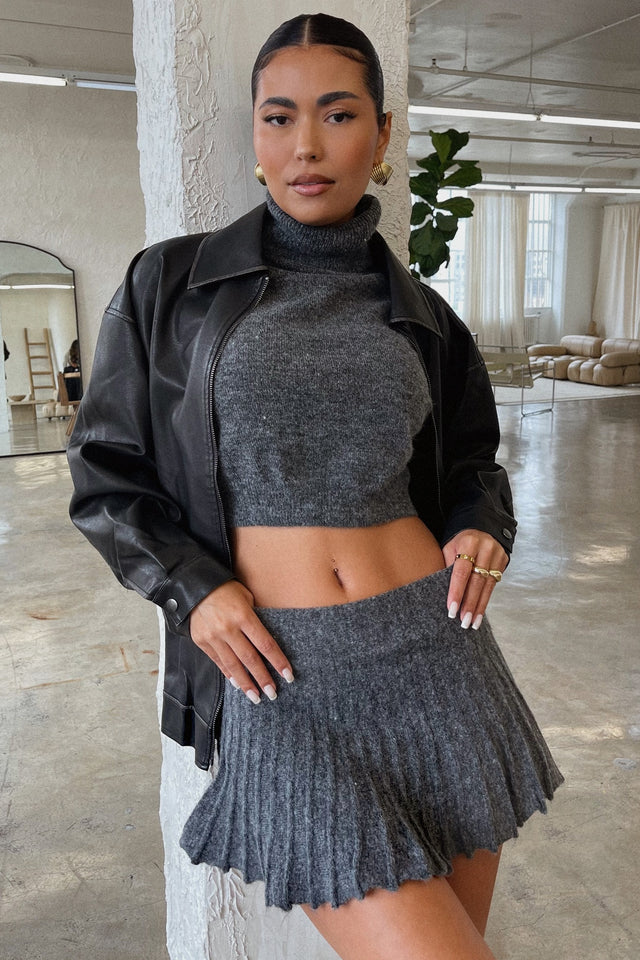 Load image into Gallery viewer, Anslie Turtle Neck Crop Top - Grey
