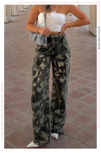 Load image into Gallery viewer, Sunday Breeze - White
