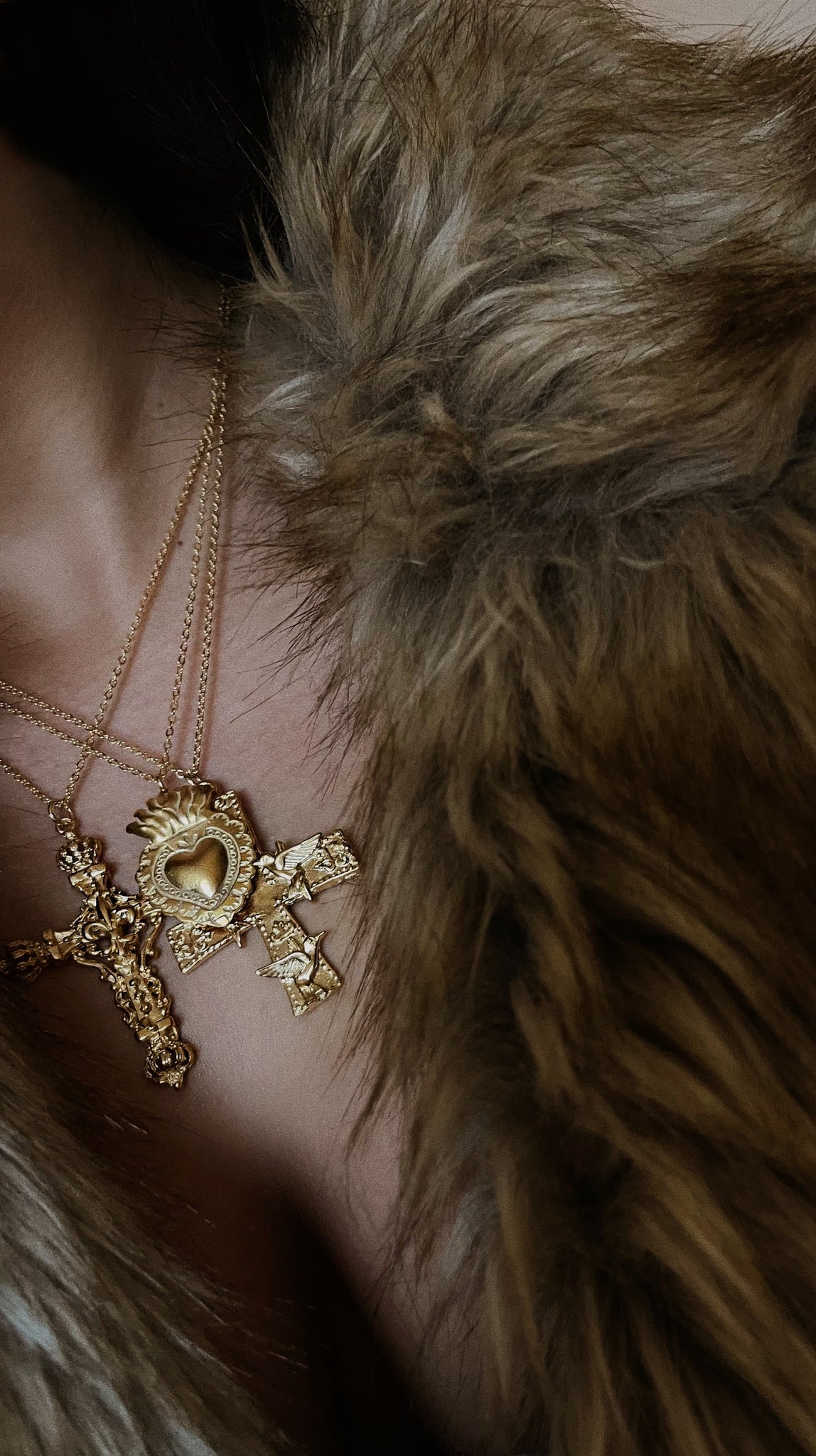 Gold Plated Cross Pendant and Figaro Chain Necklace ✝ 🌐 www.bazarmayan.com  🌐 #cruz #crossnecklace #catholicjewelry #beautifuljewelry… | Instagram