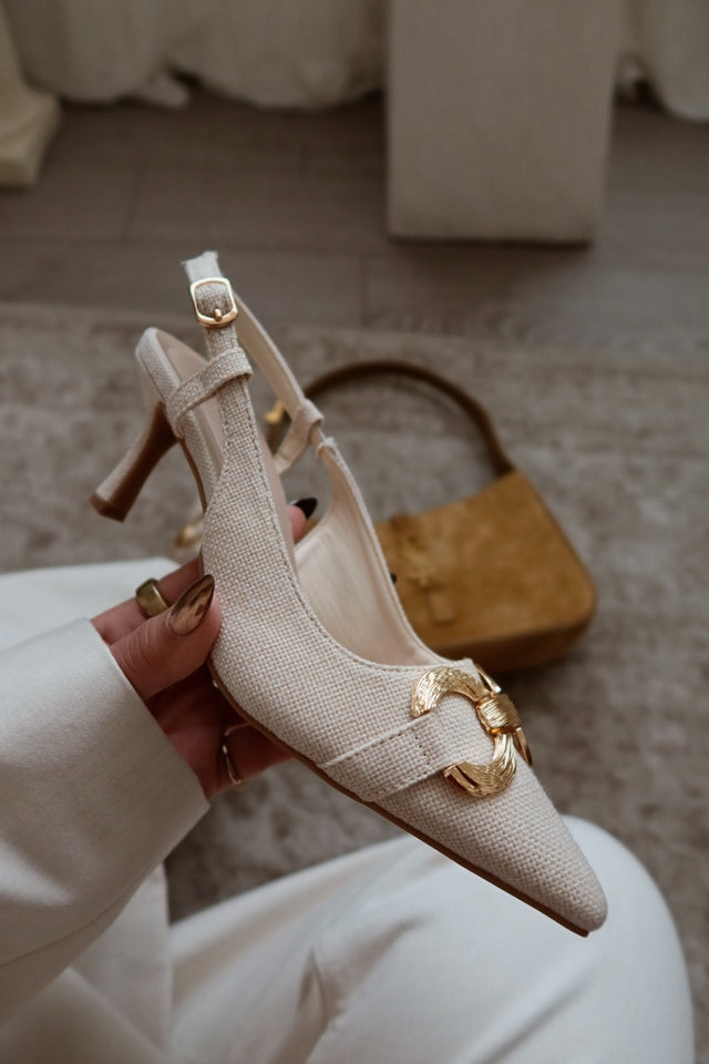 Load image into Gallery viewer, Yvaine Slingback Mid Heel Pumps - Nude
