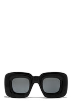 Load image into Gallery viewer, Black Frame Sunglasses
