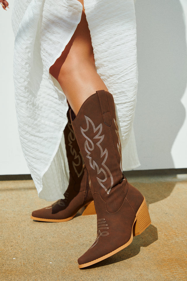 Load image into Gallery viewer, Brown Cowgirl Boots Worn By Female Model
