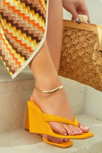 Load image into Gallery viewer, Alena Wedge Heel Mules - Orange

