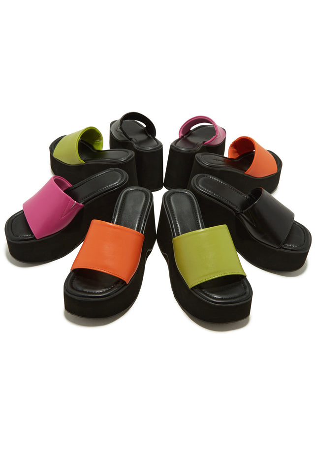 Load image into Gallery viewer, Francia Platform Slip On Sandals - Orange
