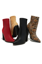 Load image into Gallery viewer, Triumph Block Heel Ankle Boots - Nude
