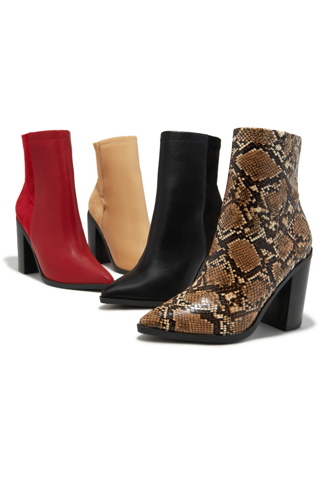 Load image into Gallery viewer, Triumph Block Heel Ankle Boots - Nude
