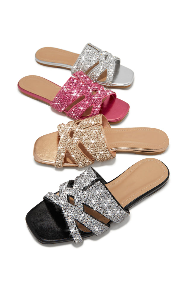 Load image into Gallery viewer, All Colors Of The Slip On Sandals
