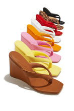 Load image into Gallery viewer, Alena Wedge Heel Mules - Red
