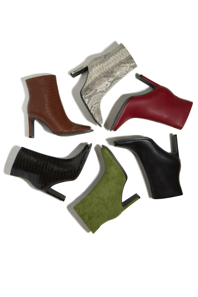 Load image into Gallery viewer, Laylah Ankle Boots - Snake
