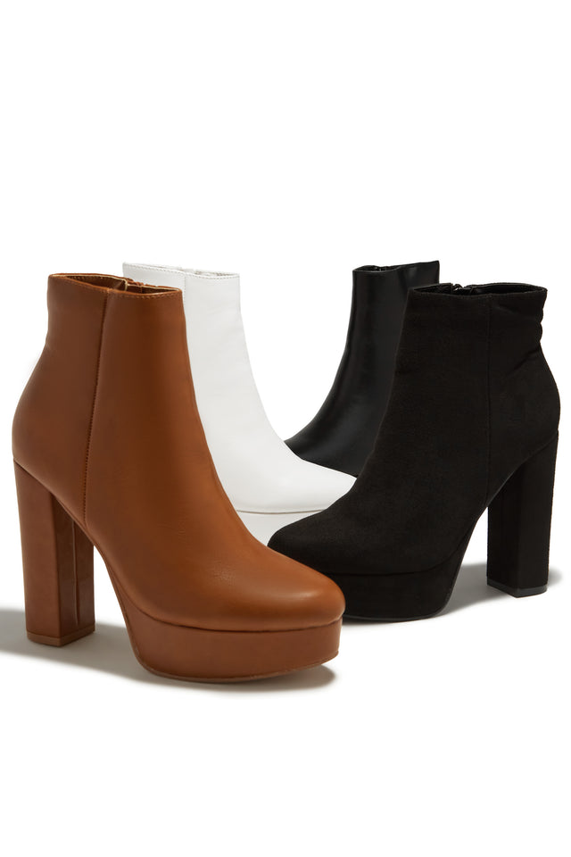 Load image into Gallery viewer, Oaklynn Platform Ankle Boots - Tan

