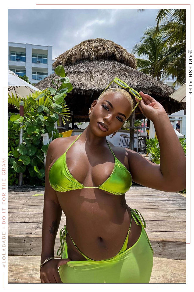 Load image into Gallery viewer, Summer Debut - Green
