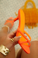 Load image into Gallery viewer, Aylina Kitten Heel Mules - Orange

