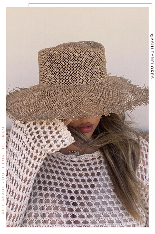 Load image into Gallery viewer, Shore Thing Frayed Brim Hat - Natural

