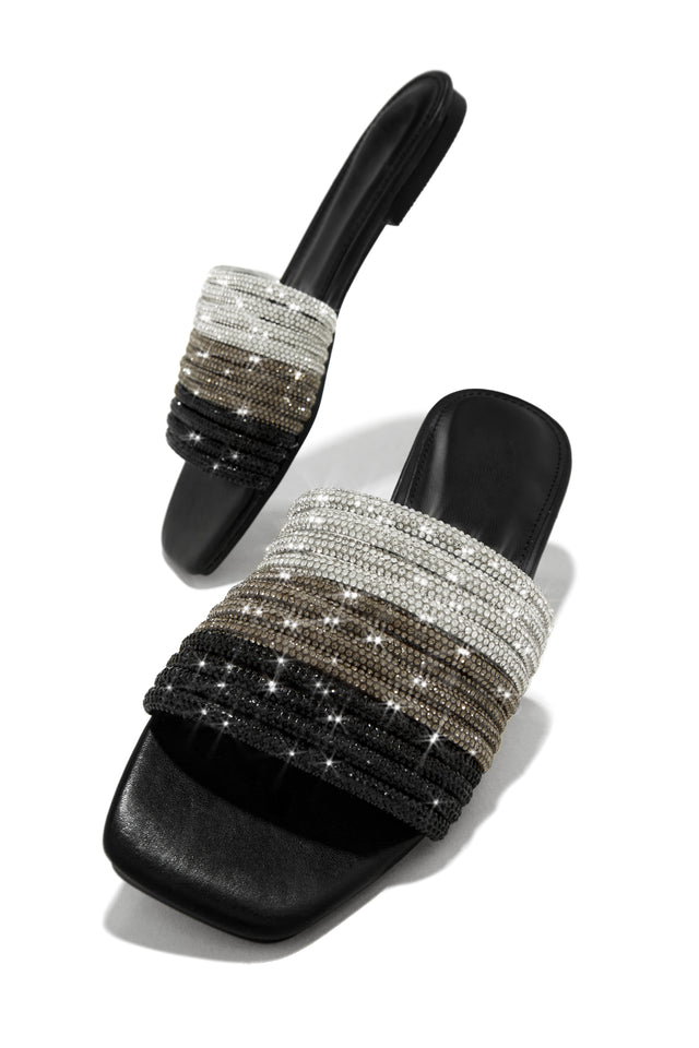 Load image into Gallery viewer, Black Square Toe Sandals
