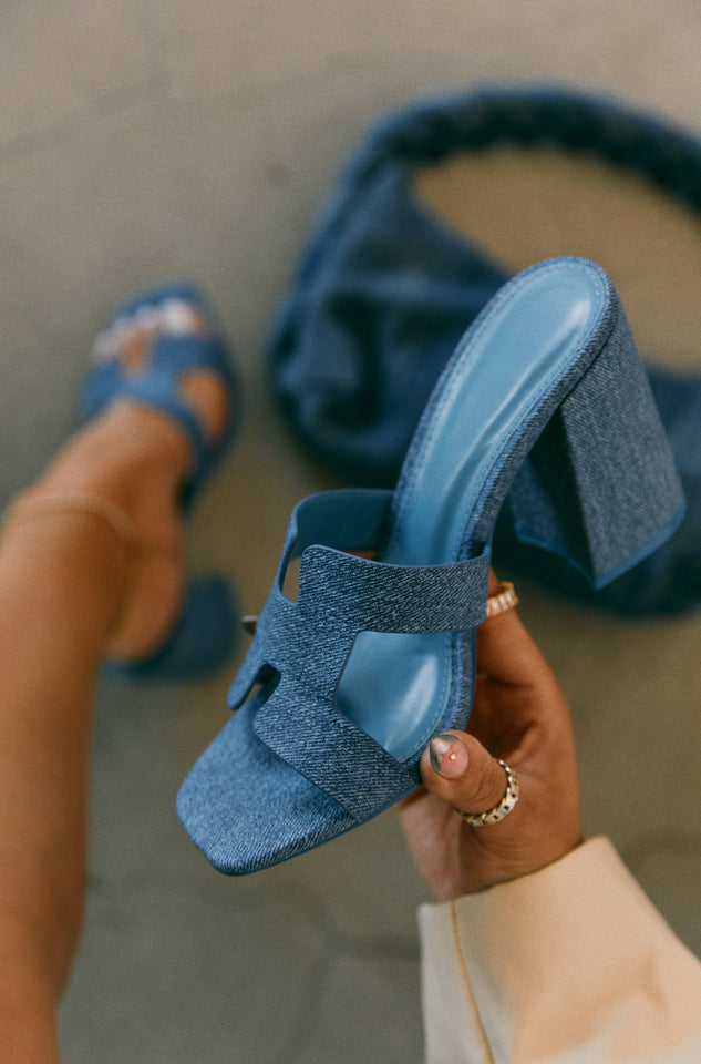 Load image into Gallery viewer, Bianka - Denim
