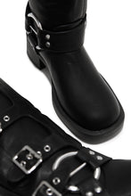 Load image into Gallery viewer, Black Boots
