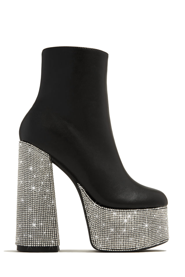 Load image into Gallery viewer, Black Ankle Boots
