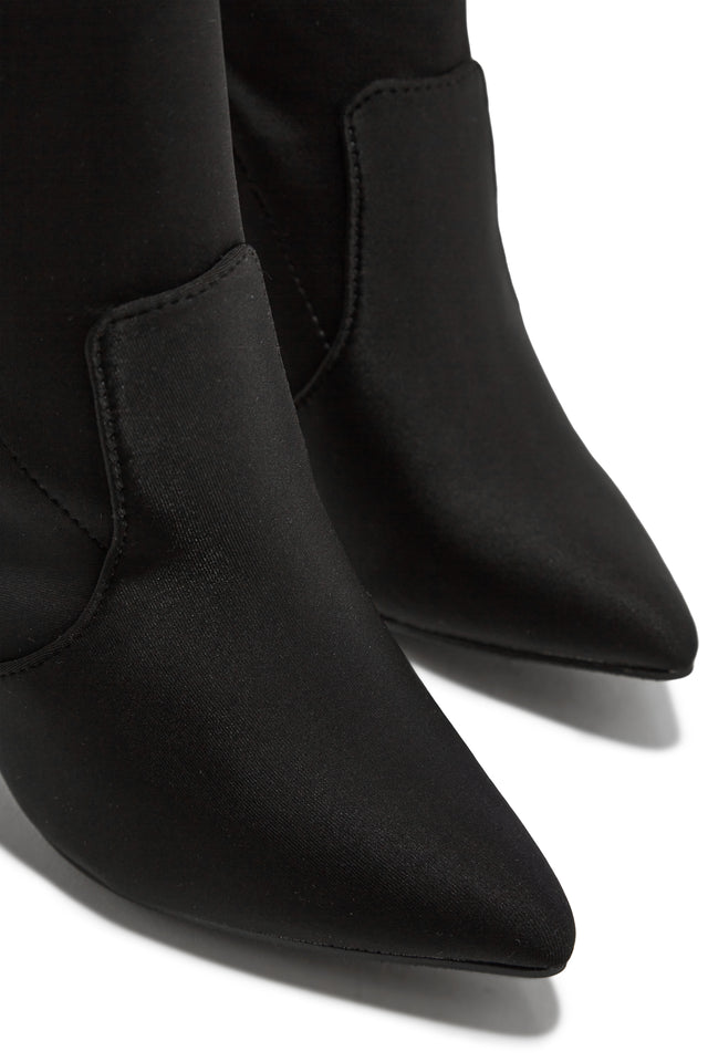 Load image into Gallery viewer, Black Pointed Toe Boots

